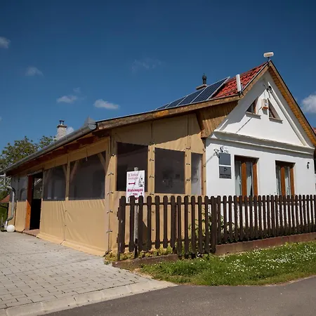 Holiday home Foerhenc Wine House & I-ii-iii *
