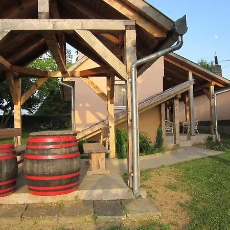 Förhénc Wine House&guesthouses I-ii-iii * Nagykanizsa