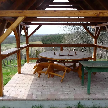 Holiday home Foerhenc Wine House & I-ii-iii *