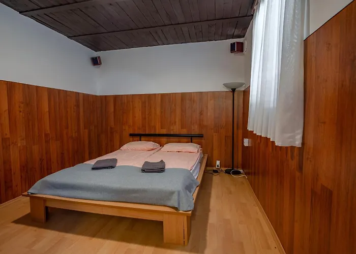 Förhénc Wine House&guesthouses I-ii-iii *