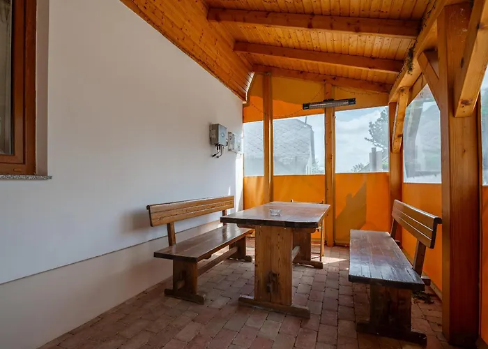 Vakantiehuis Foerhenc Wine House & I-ii-iii